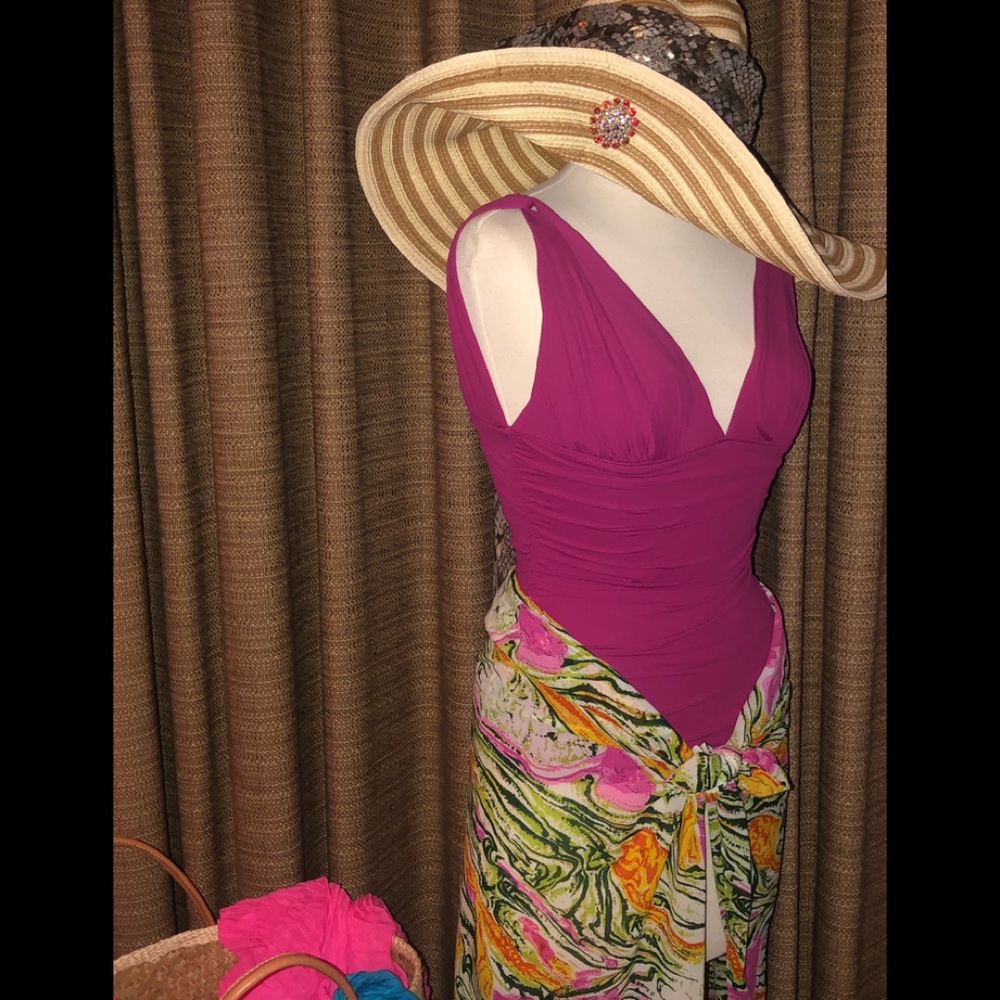 PEPPERMINT BAY made in India pink & green sarong